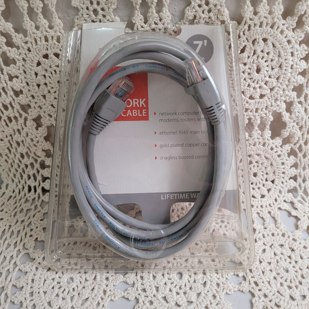 CyberPower 7 Foot Cat 6 Network Ethernet Cable Gold Plated Connectors Snagless
